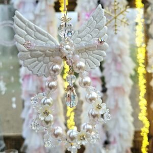 Eņģelis Brīnumu Gaidot